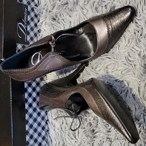 ‼️🆕️‼️Delman Italian Heels